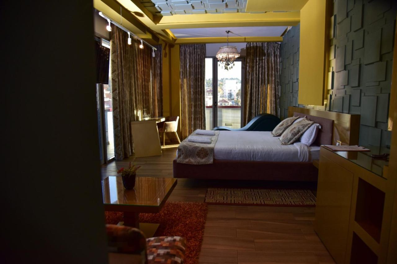 New W Hotel Tiran Dış mekan fotoğraf
