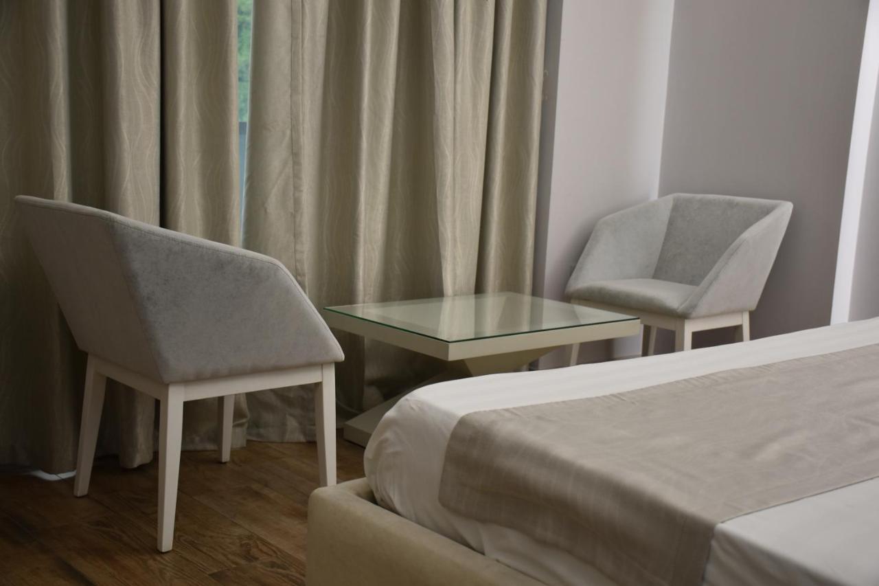 New W Hotel Tiran Dış mekan fotoğraf
